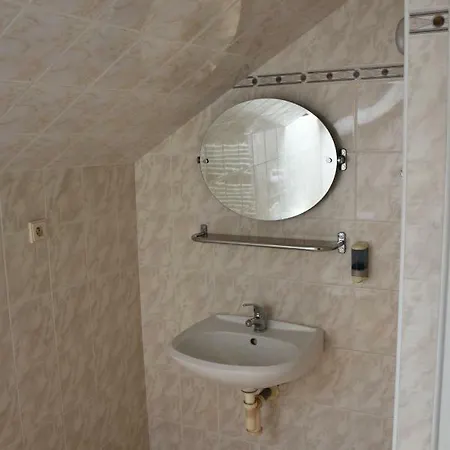 Penzion-bar Sandra 3*