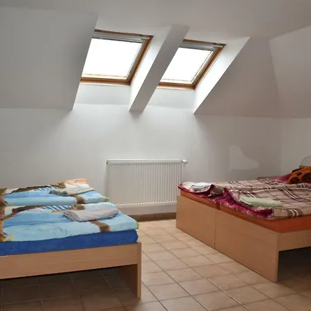 Konukevi Penzion-bar Sandra Belkovice