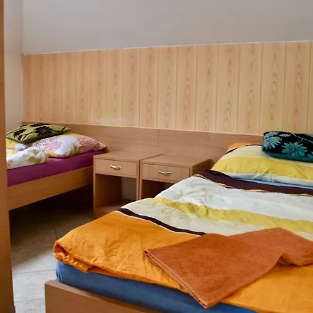 Penzion-bar Sandra Konukevi